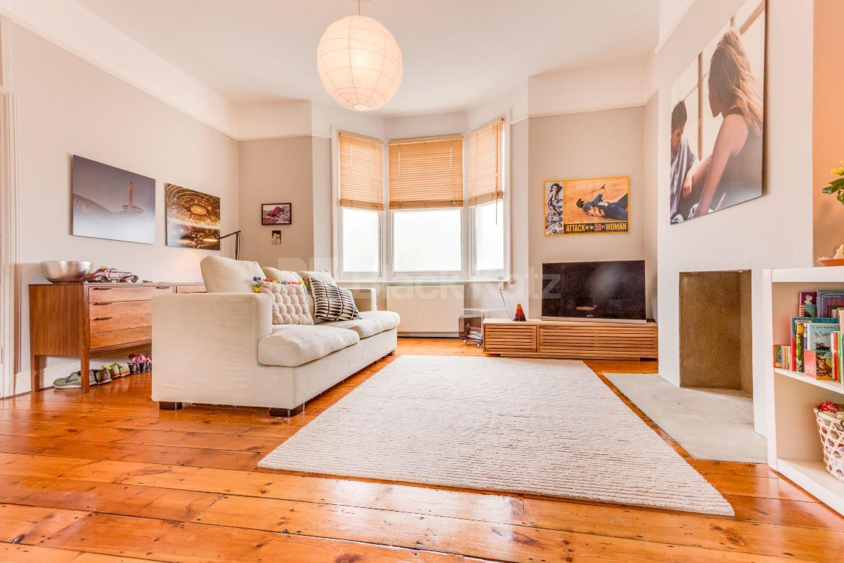 			Let, 3 Bedroom, 1 bath, 1 reception Ground Floor Flat			 Effingham Road, Hornsey N8